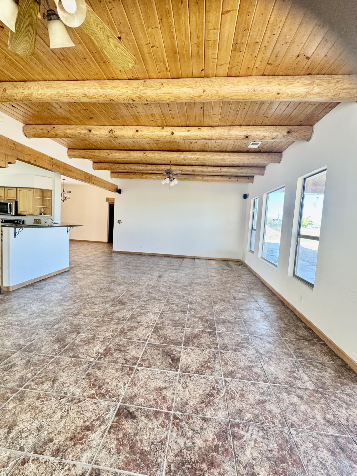 2453 Tyler Loop NE