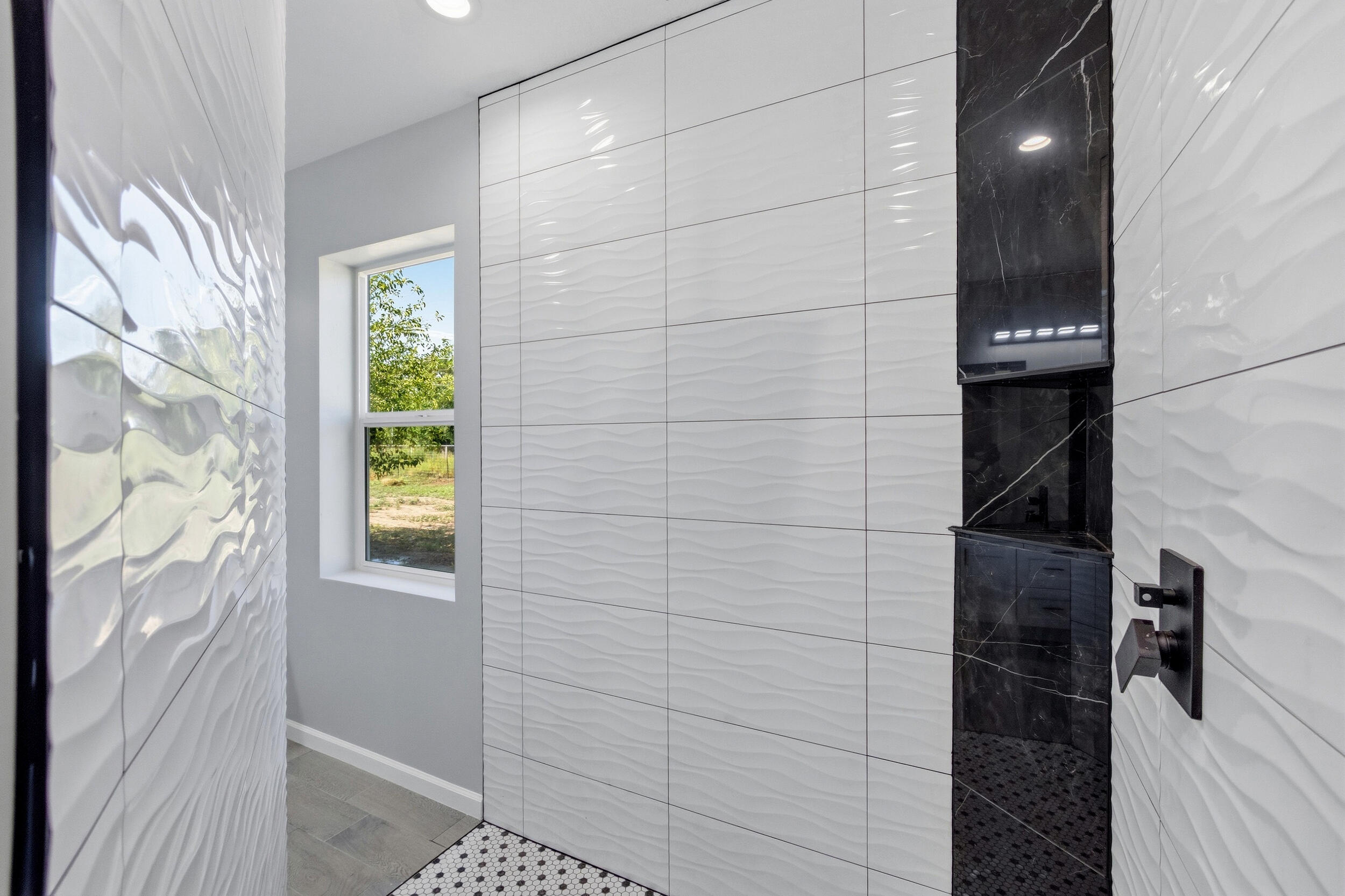 15 Omar Road
