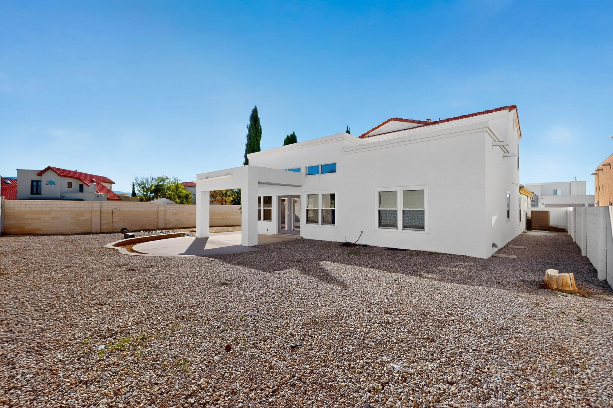 233 Nicklaus Drive SE