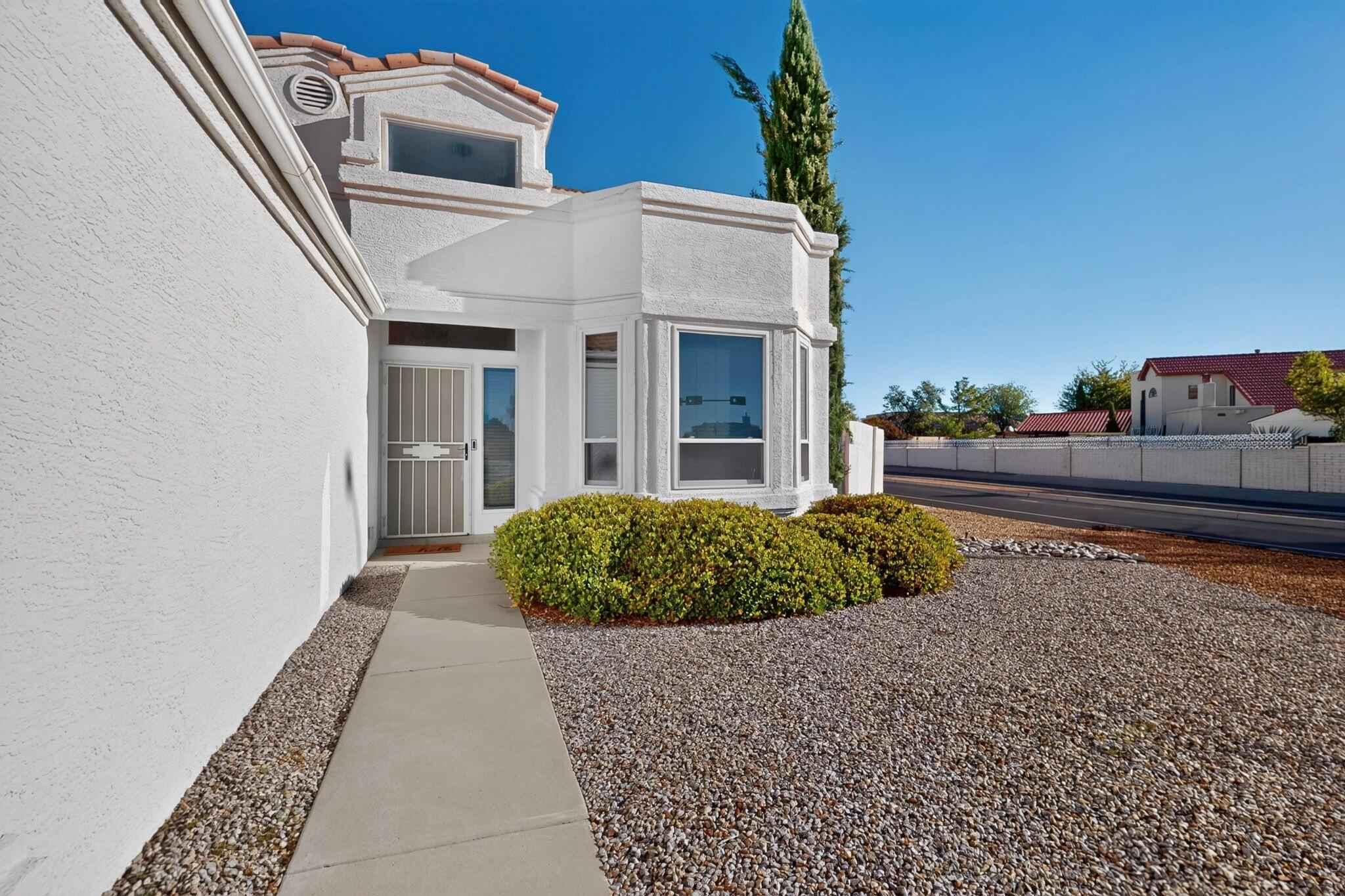233 Nicklaus Drive SE