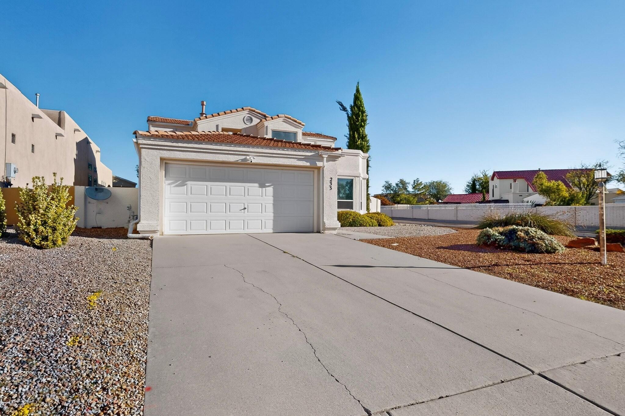 233 Nicklaus Drive SE