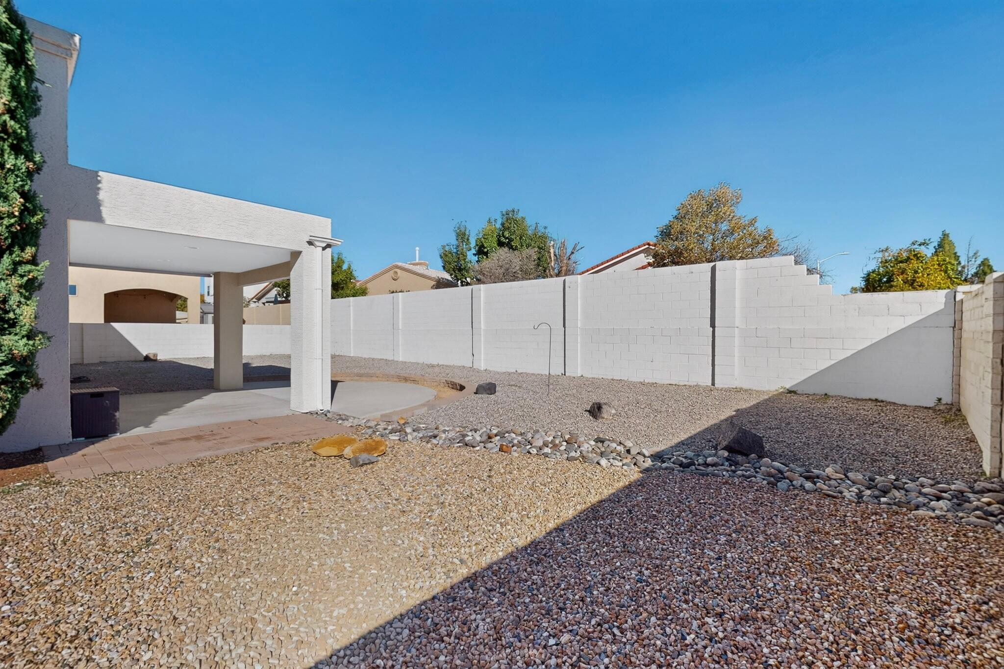 233 Nicklaus Drive SE