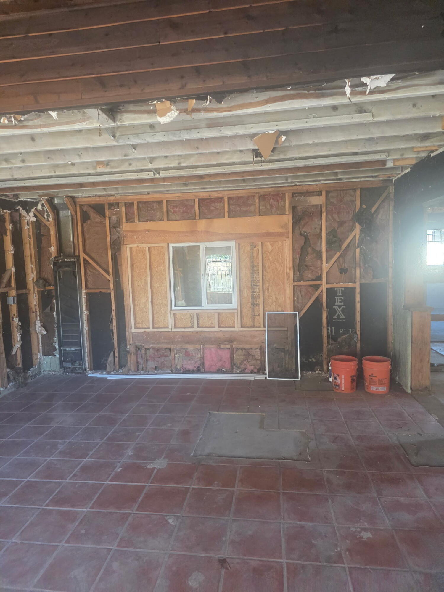 629 Ortiz Drive SE