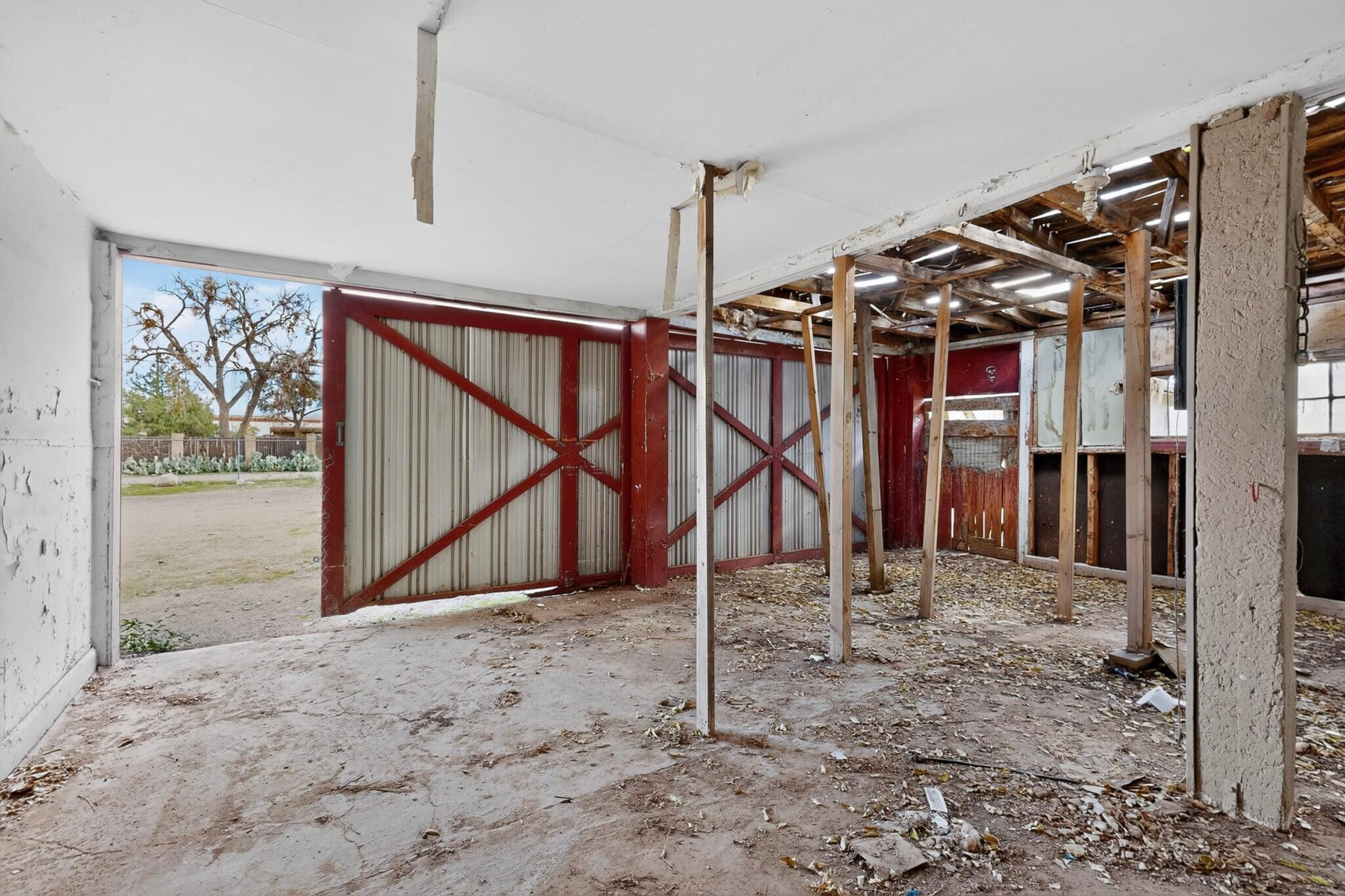 35 Llanito Road