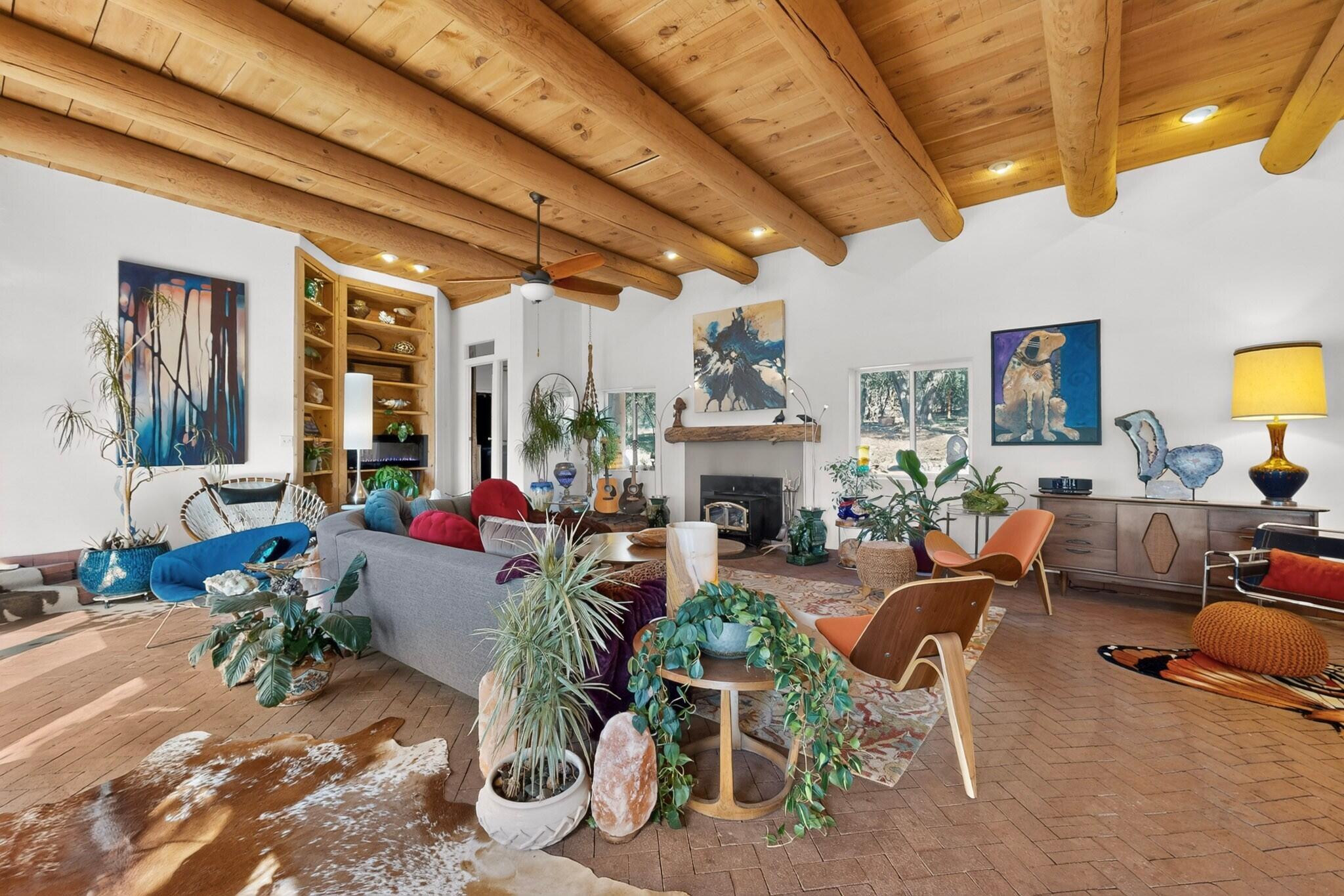 55 Upper Juan Tomas Road