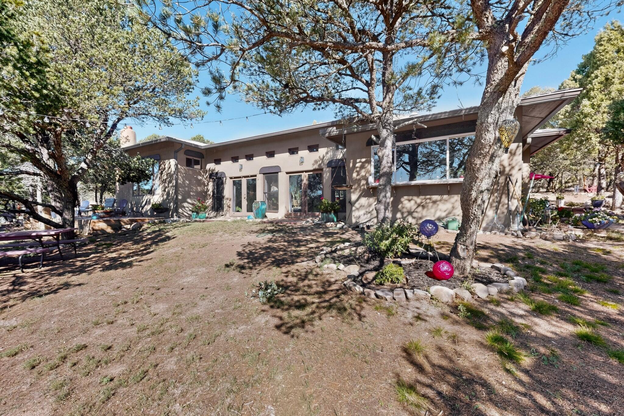 55 Upper Juan Tomas Road