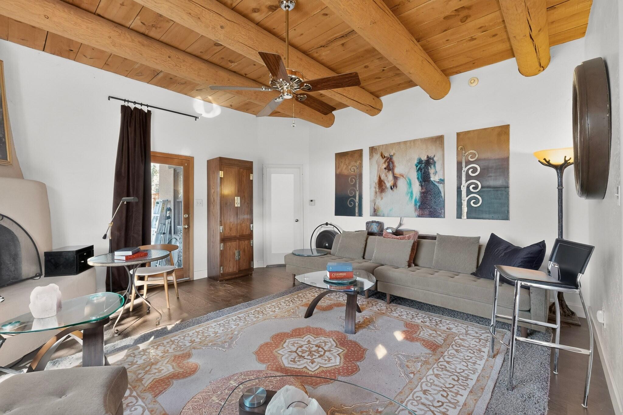 55 Upper Juan Tomas Road
