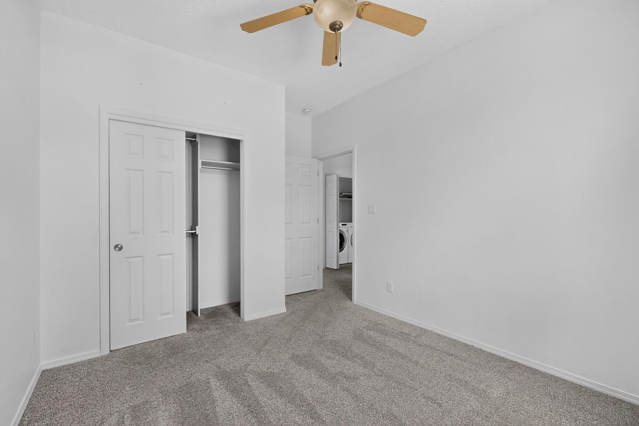 504 Brianna Loop NE