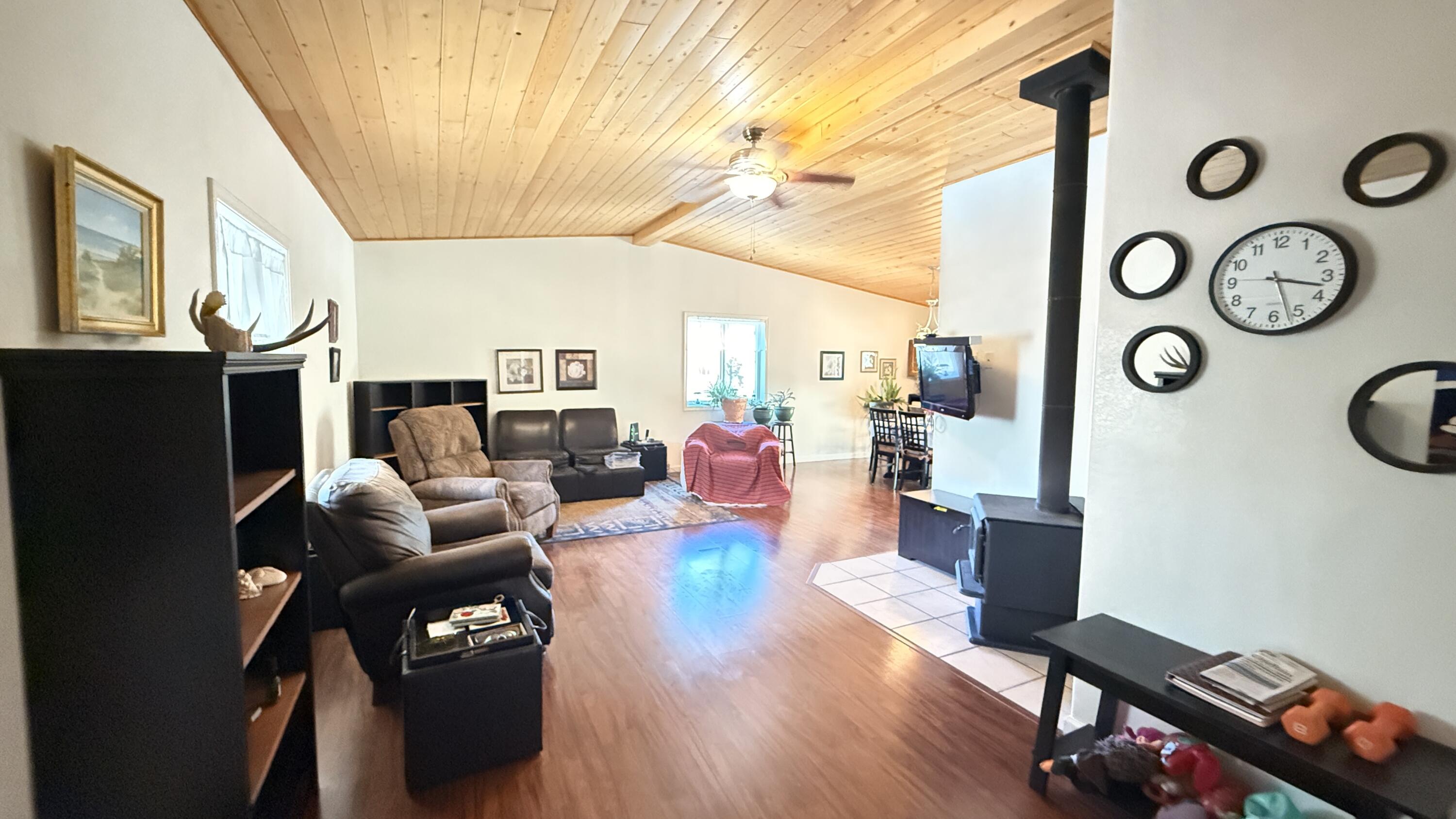 16 Canyon Oaks Pass