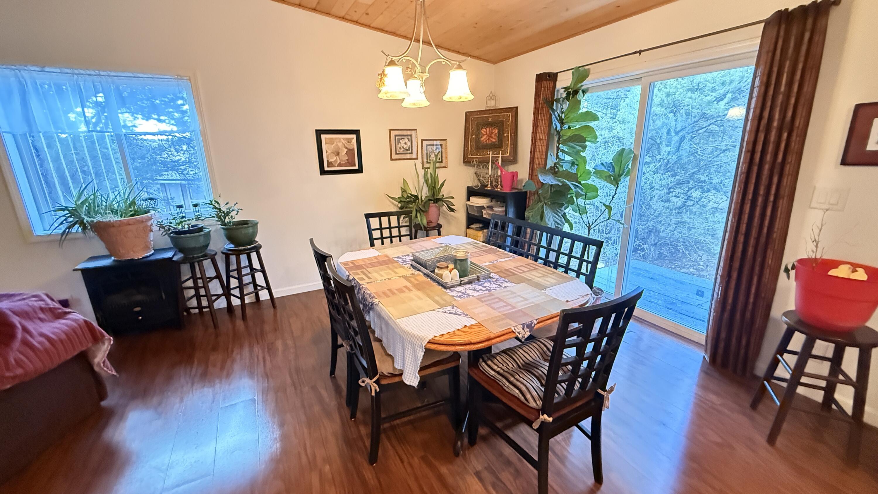 16 Canyon Oaks Pass