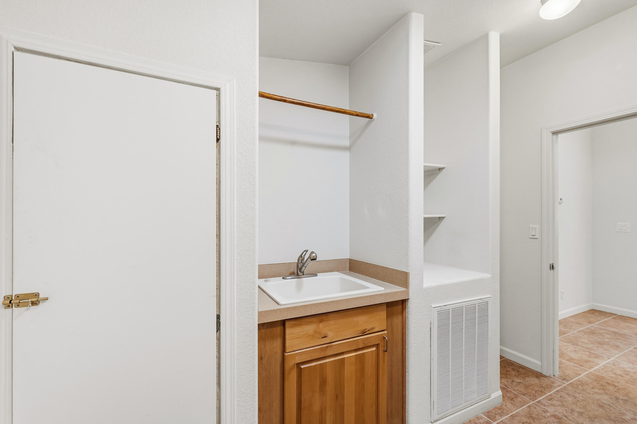 336 Sunrise Bluffs Drive