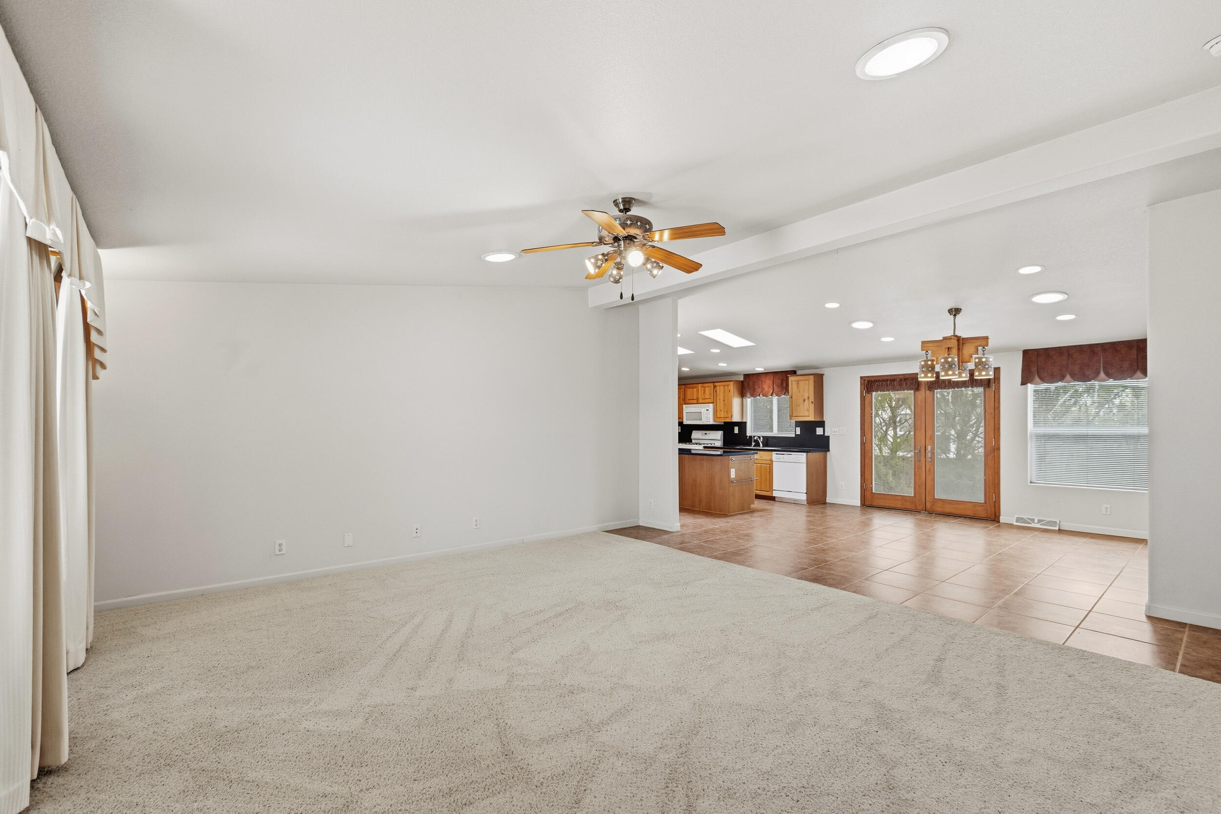 336 Sunrise Bluffs Drive