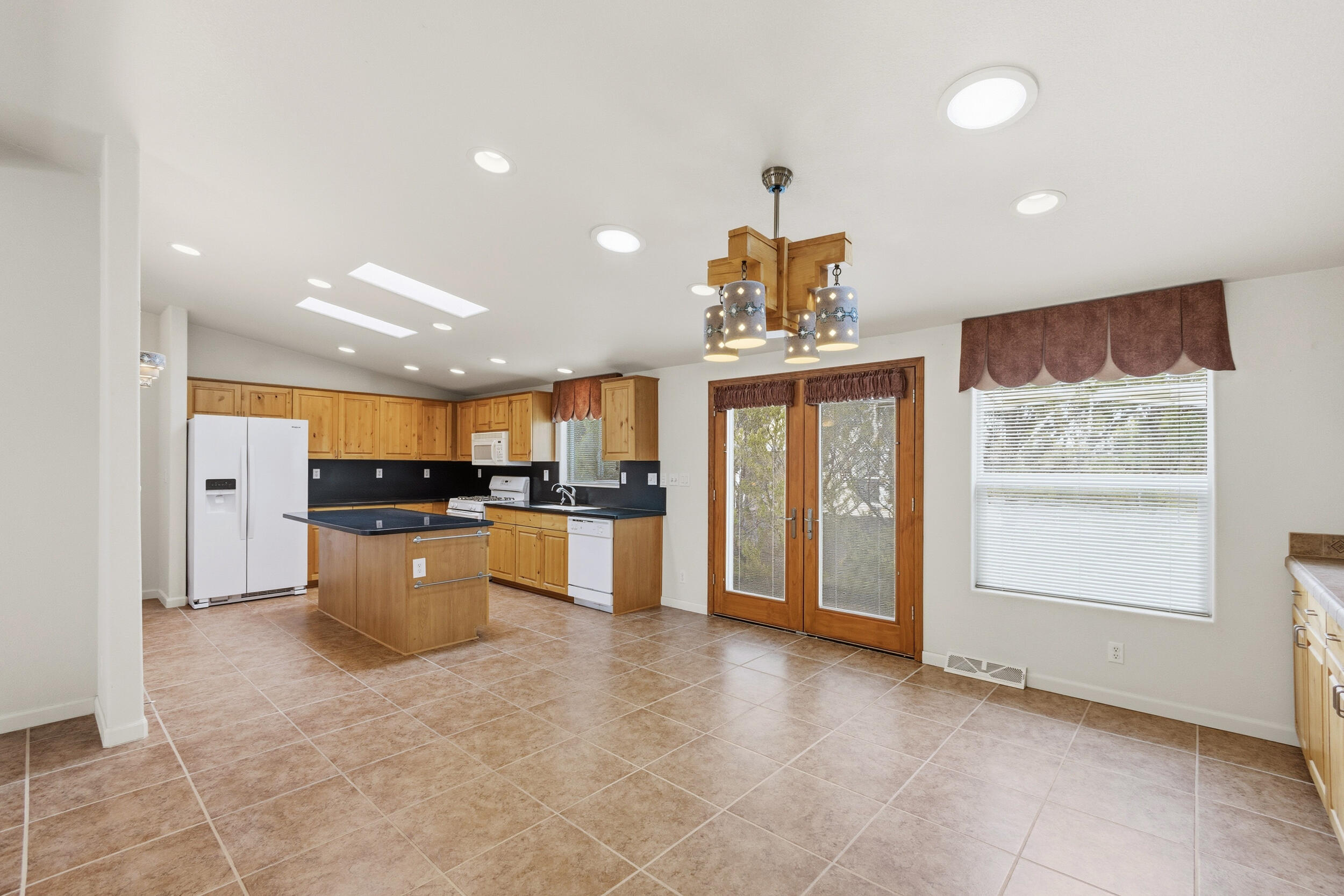 336 Sunrise Bluffs Drive