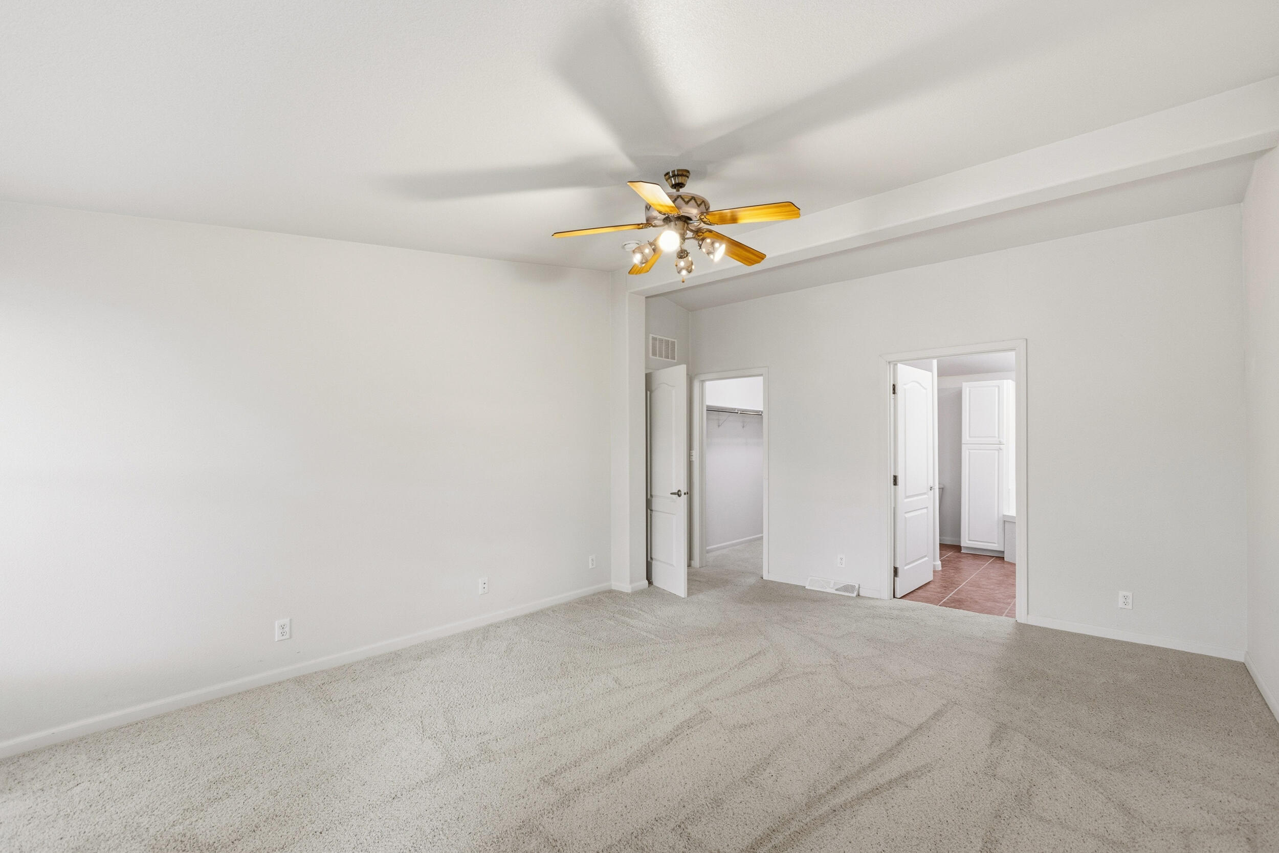 336 Sunrise Bluffs Drive