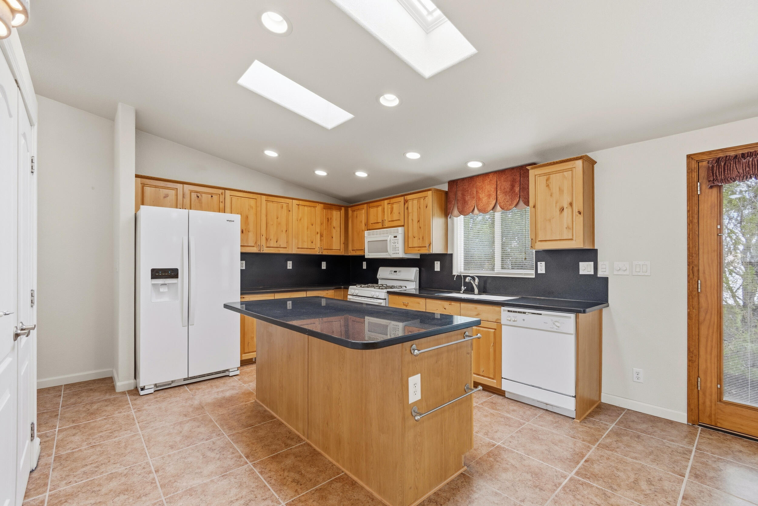 336 Sunrise Bluffs Drive