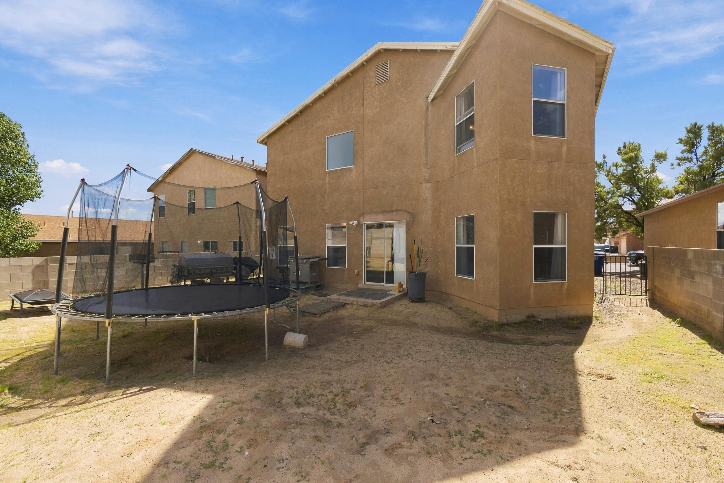 10143 High Range Road SW