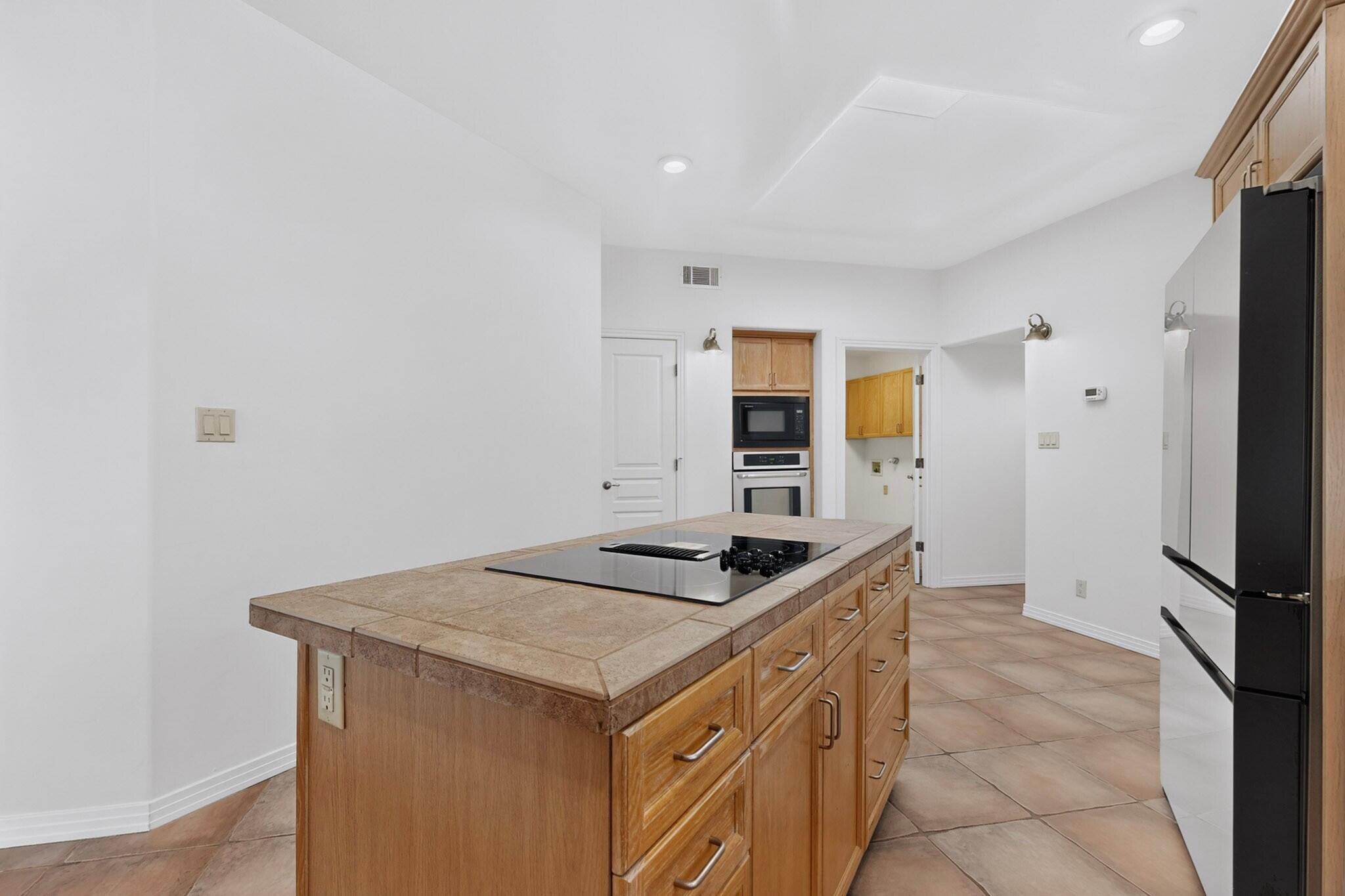 4567 Magic Sky Court NW