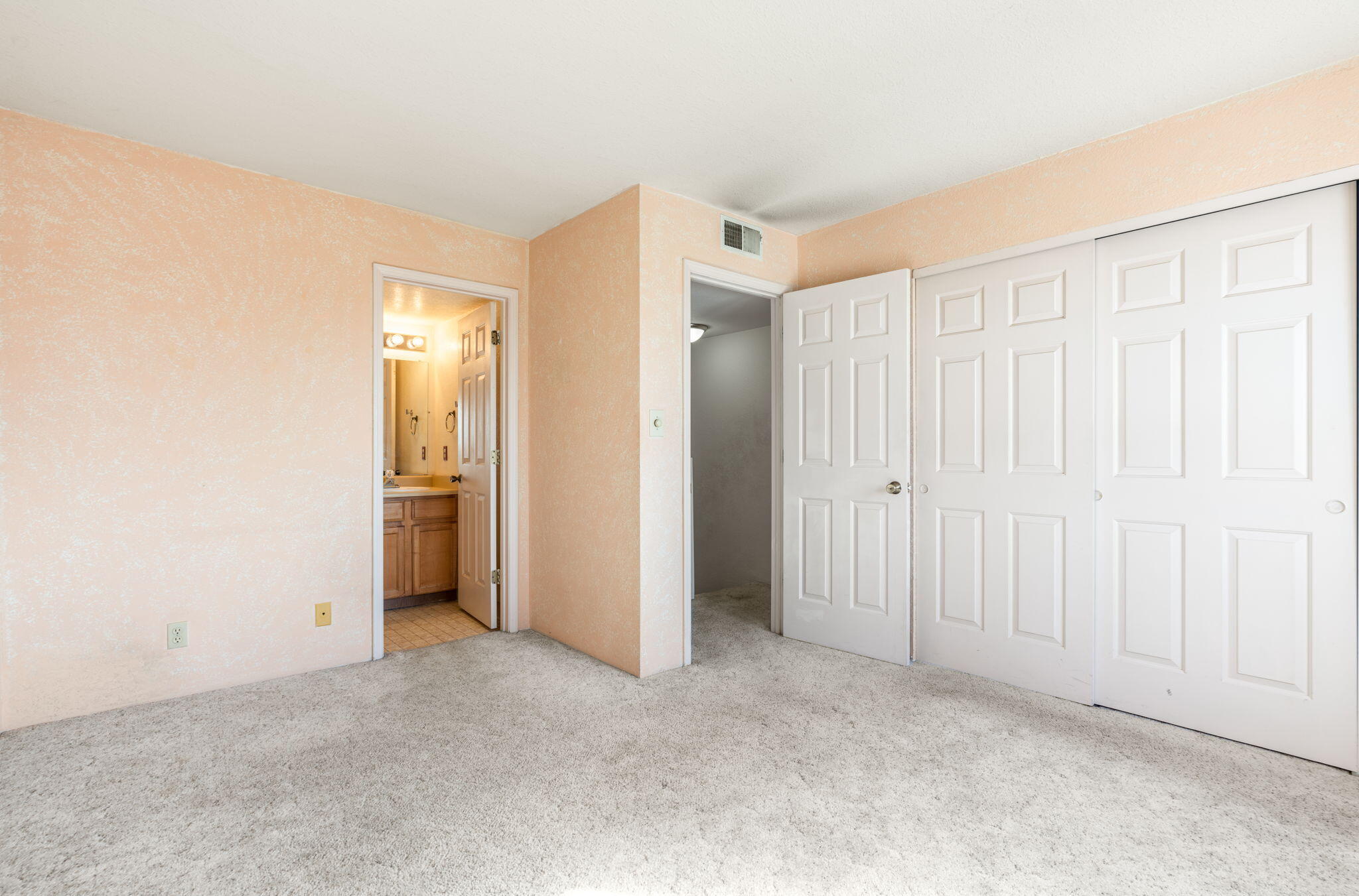 3301 Monroe Street NE UNIT L125