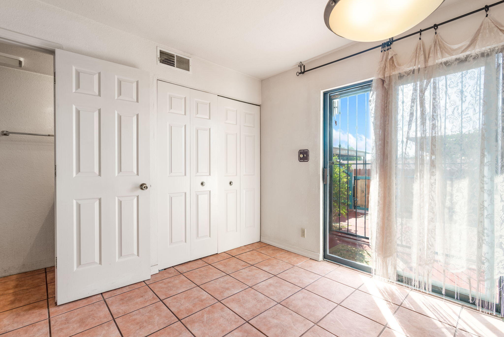 3301 Monroe Street NE UNIT L125