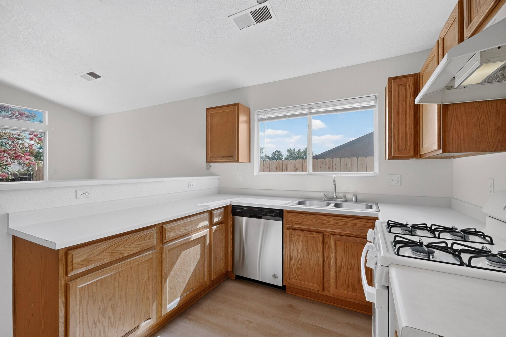 632 Saddle Blanket Trail SW