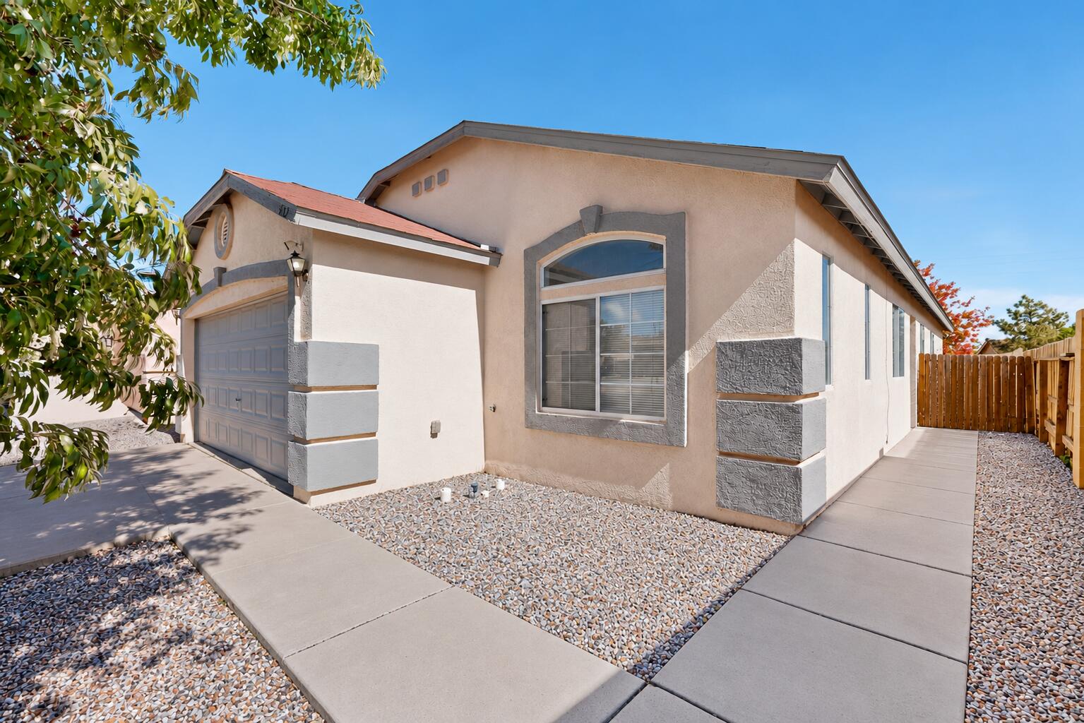 632 Saddle Blanket Trail SW