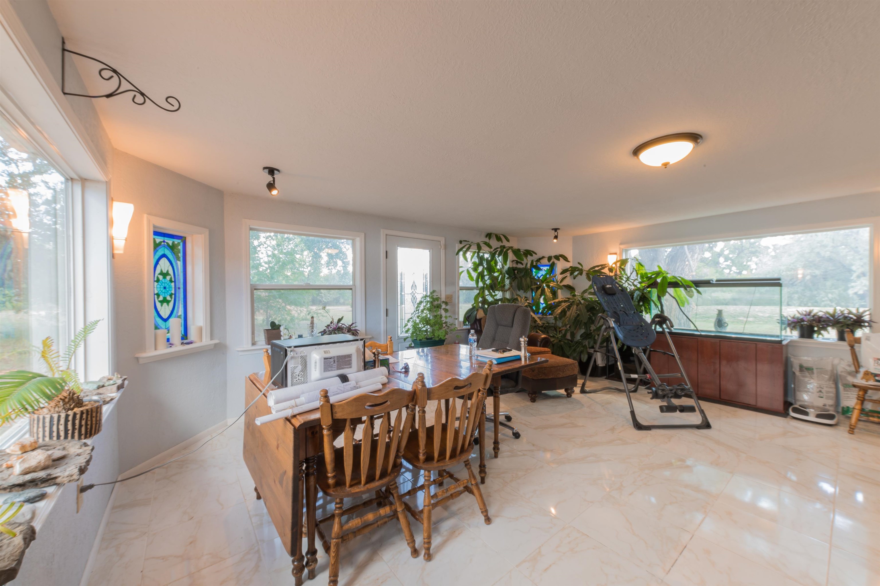 64 Private Drive 1038A