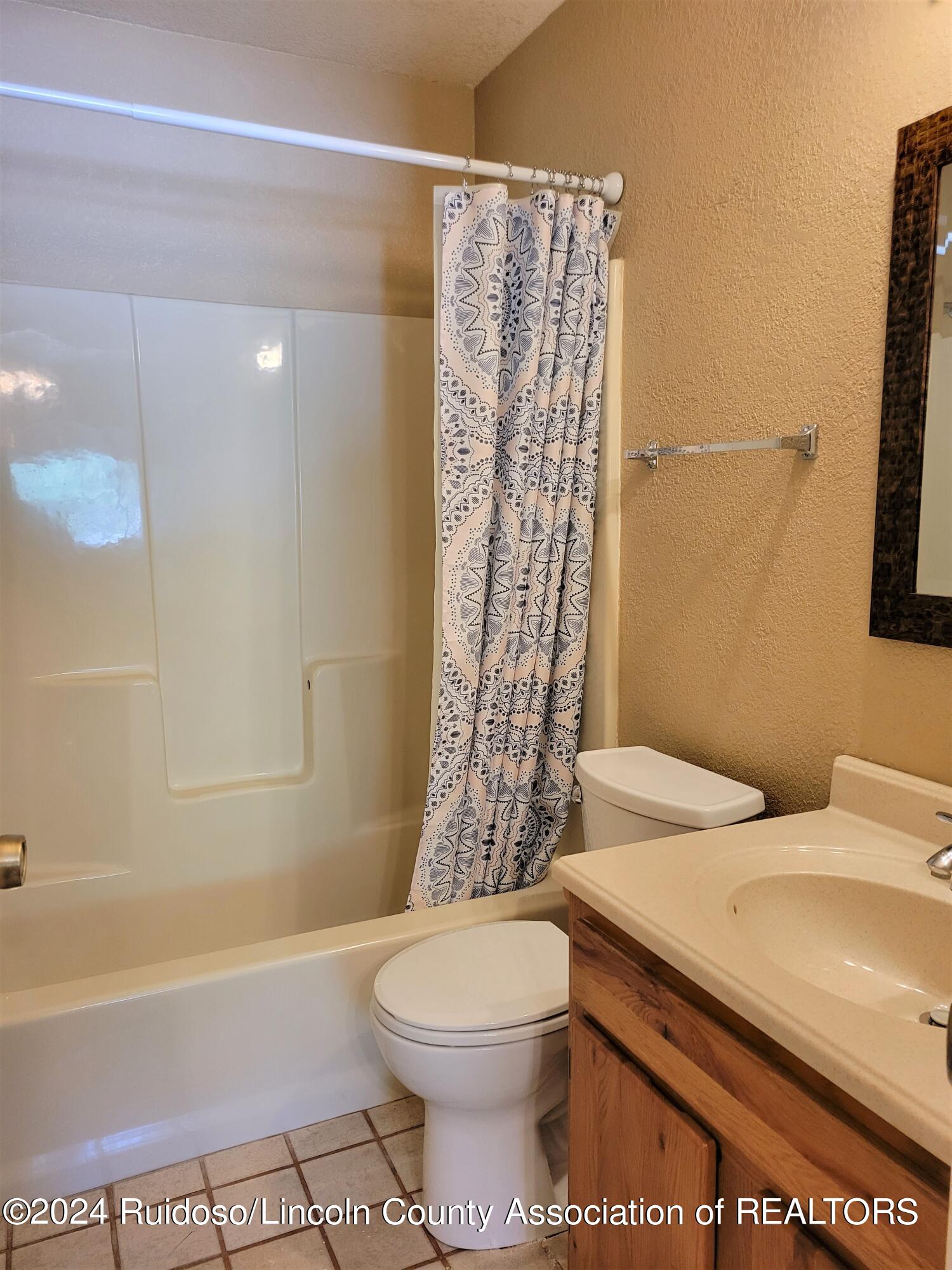 175 Ski Run Road, 306