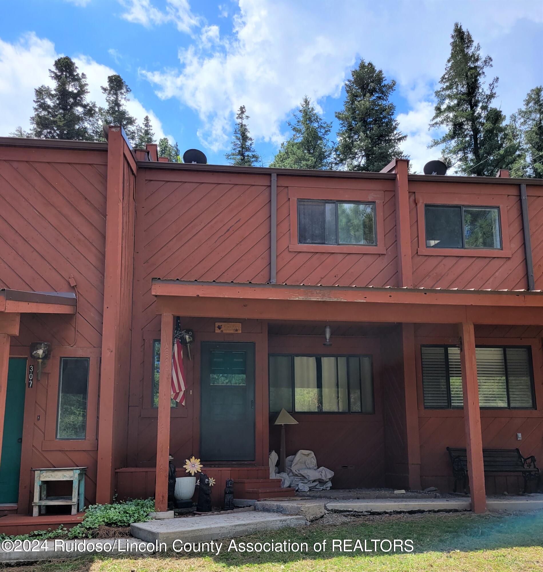 175 Ski Run Road, 306