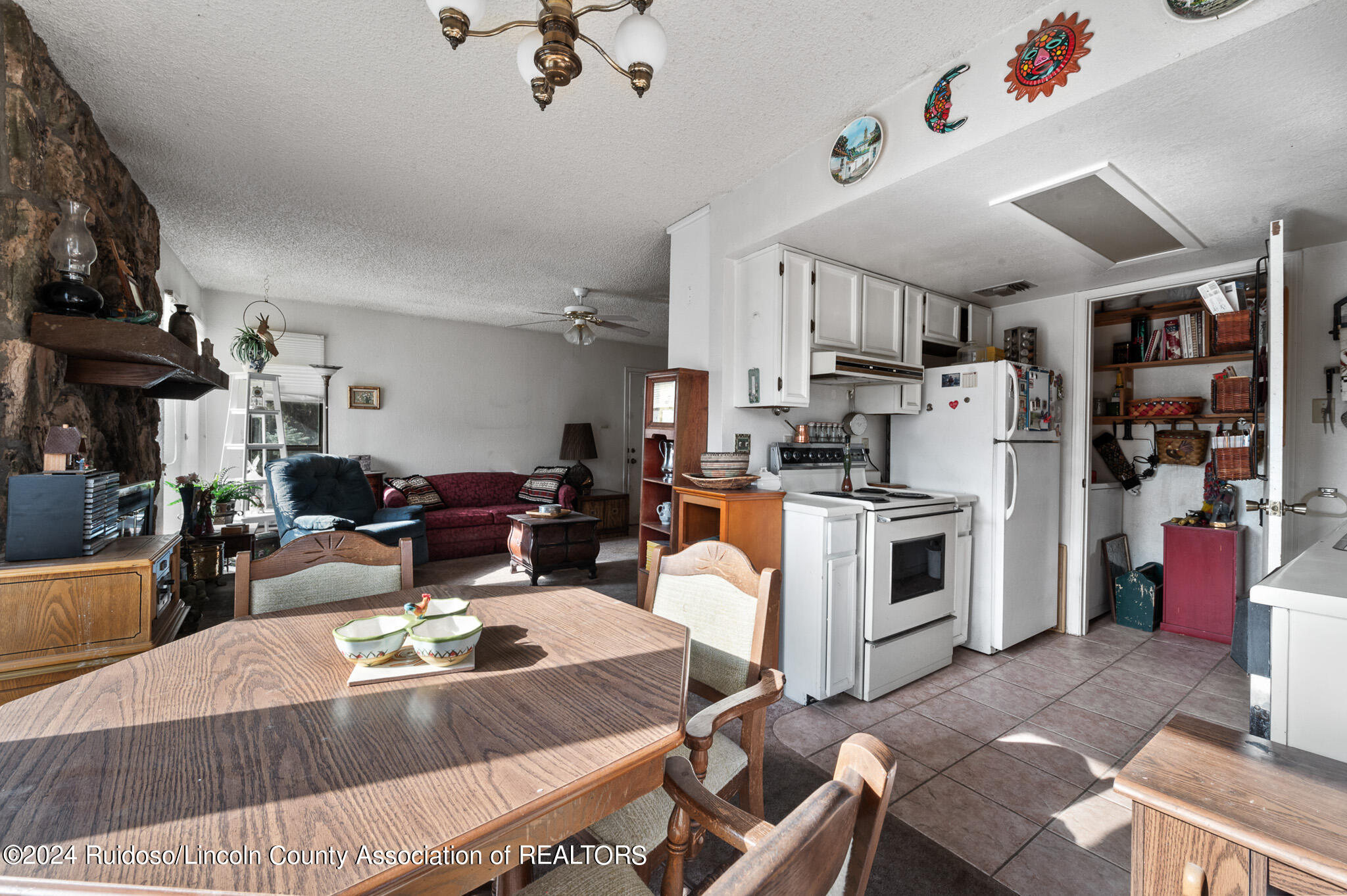 109 N Eagle Drive, 8
