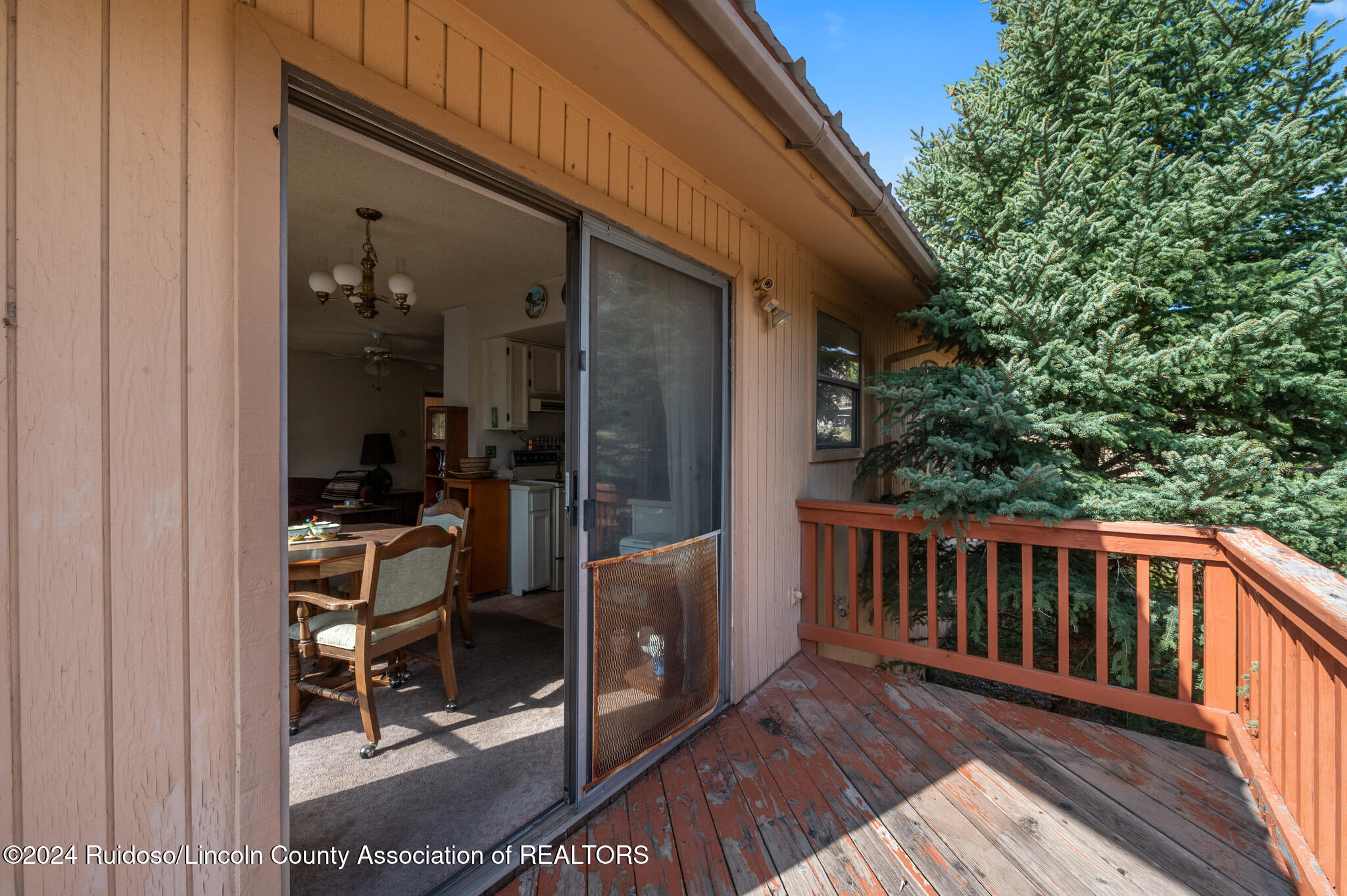 109 N Eagle Drive, 8