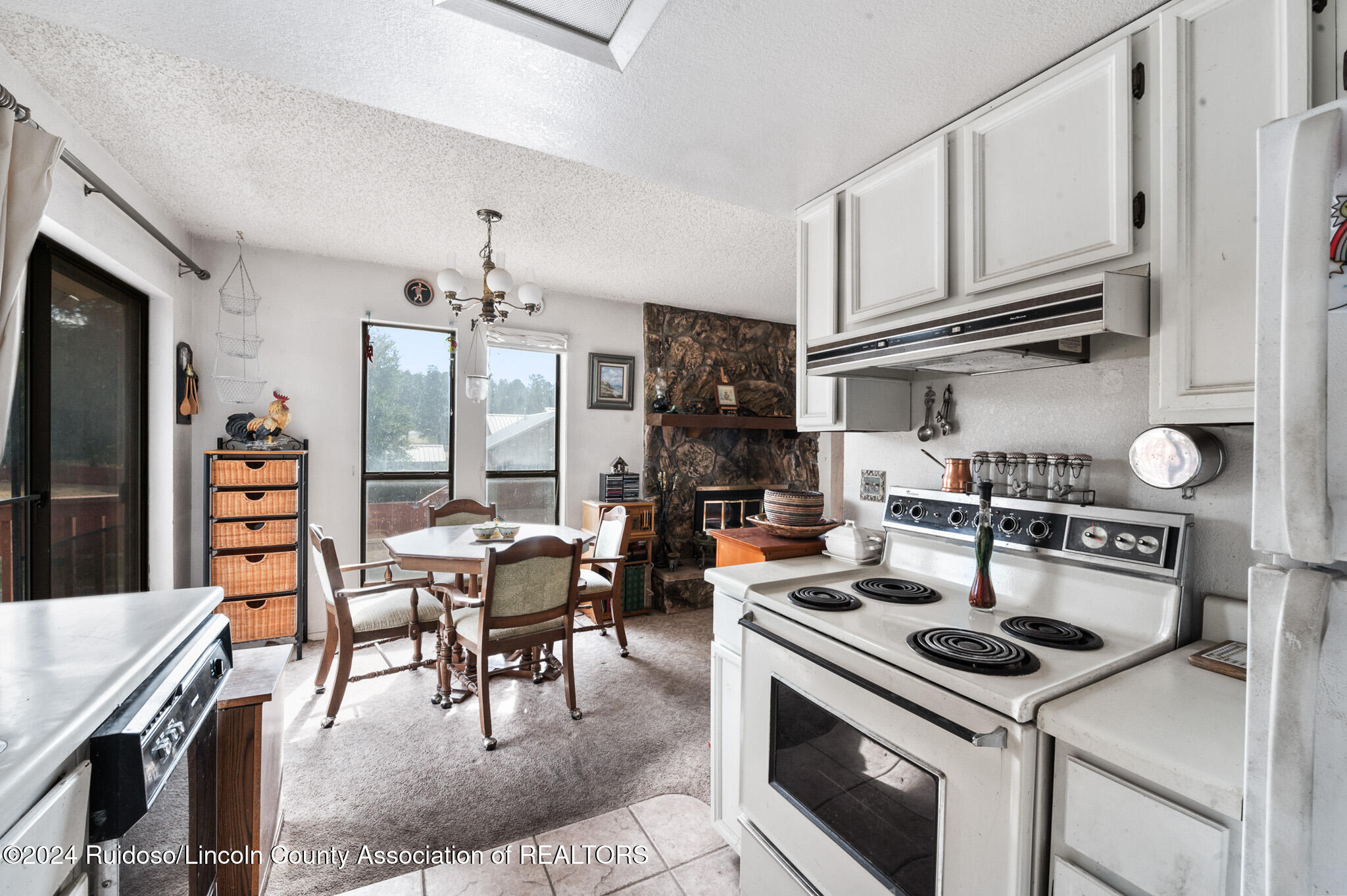 109 N Eagle Drive, 8