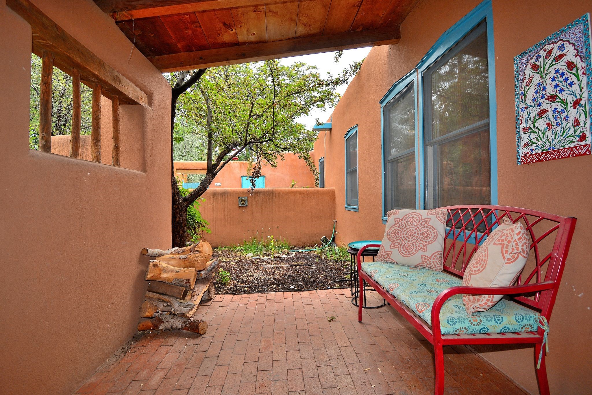 655 Galisteo Street Unit: 12