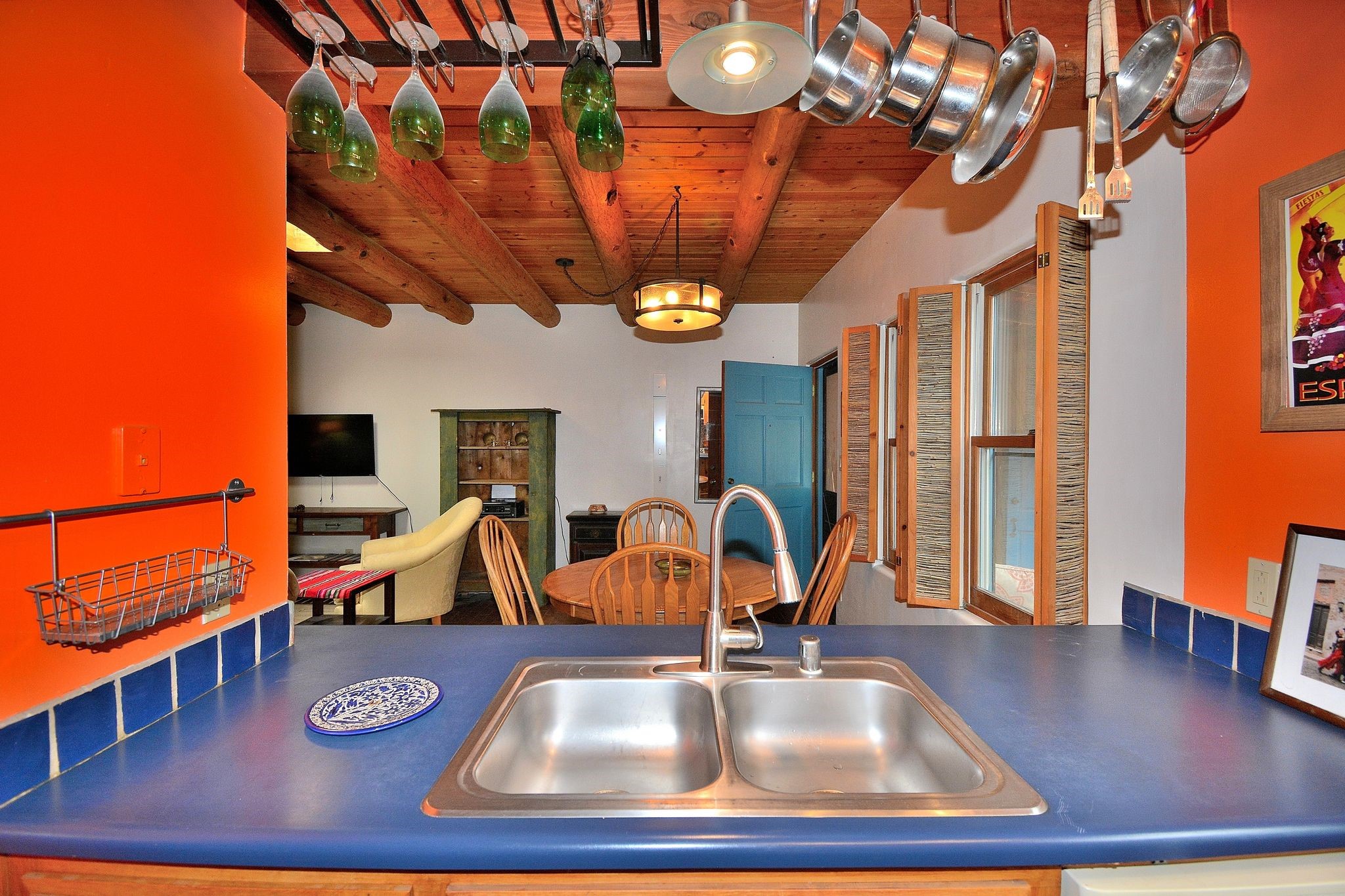 655 Galisteo Street Unit: 12