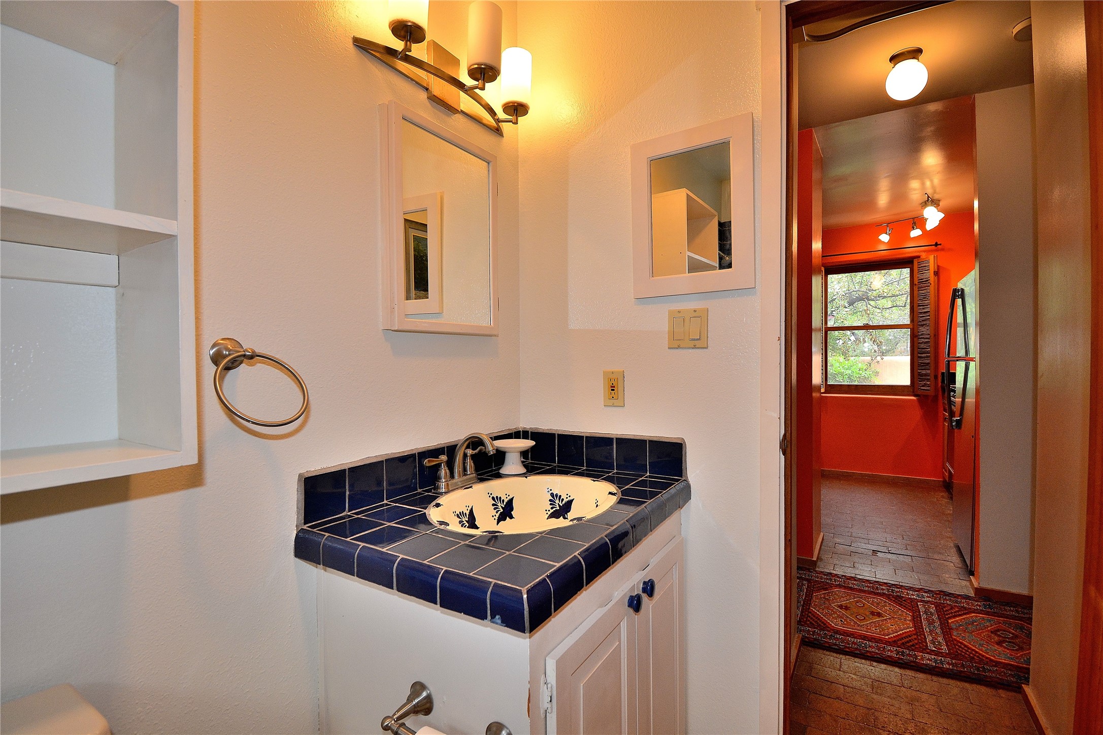 655 Galisteo Street Unit: 12