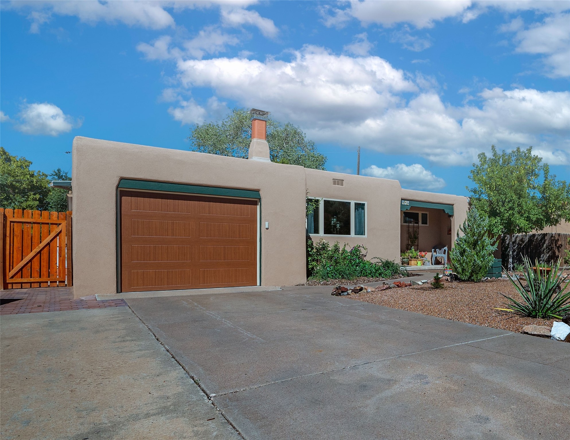814 Rio Vista Street