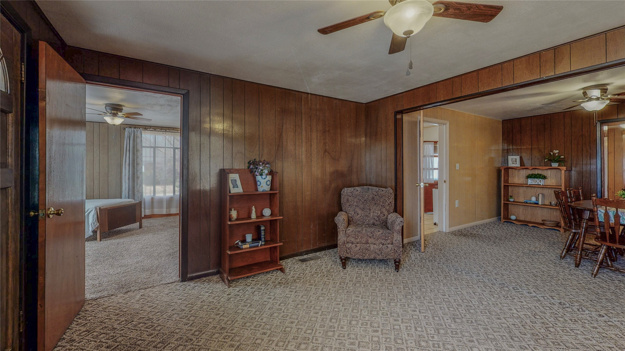1022 Tilden