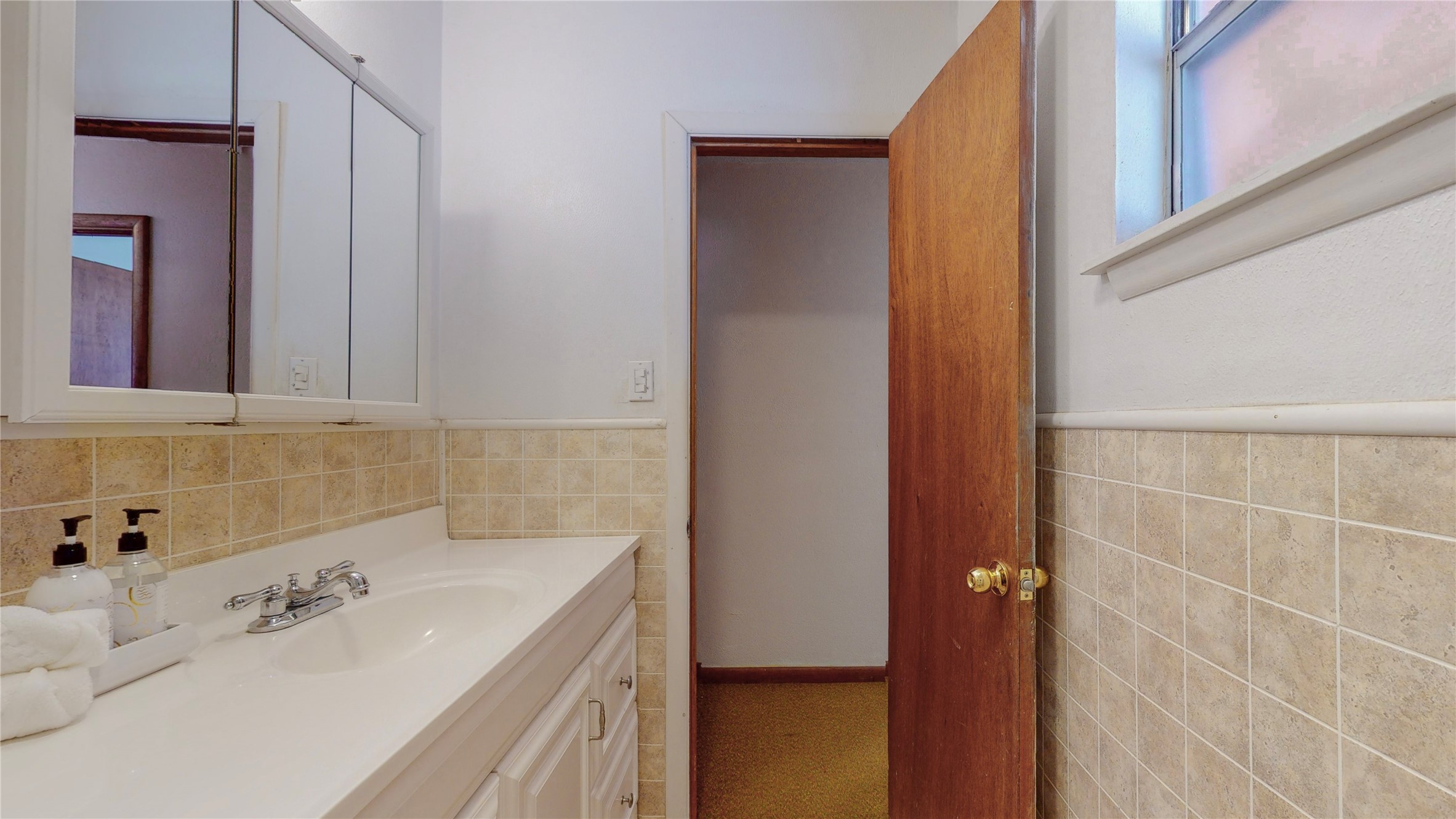 1022 Tilden