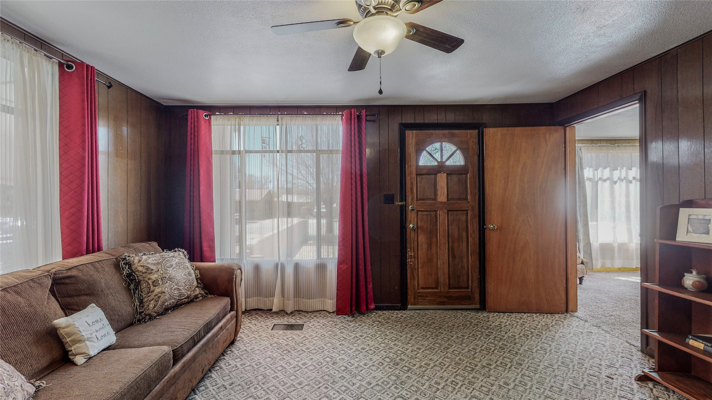 1022 Tilden