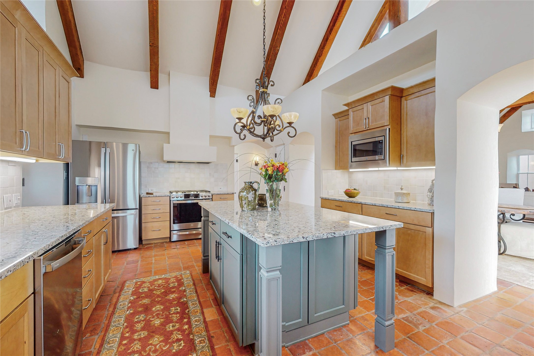 3172 Vista Sandia