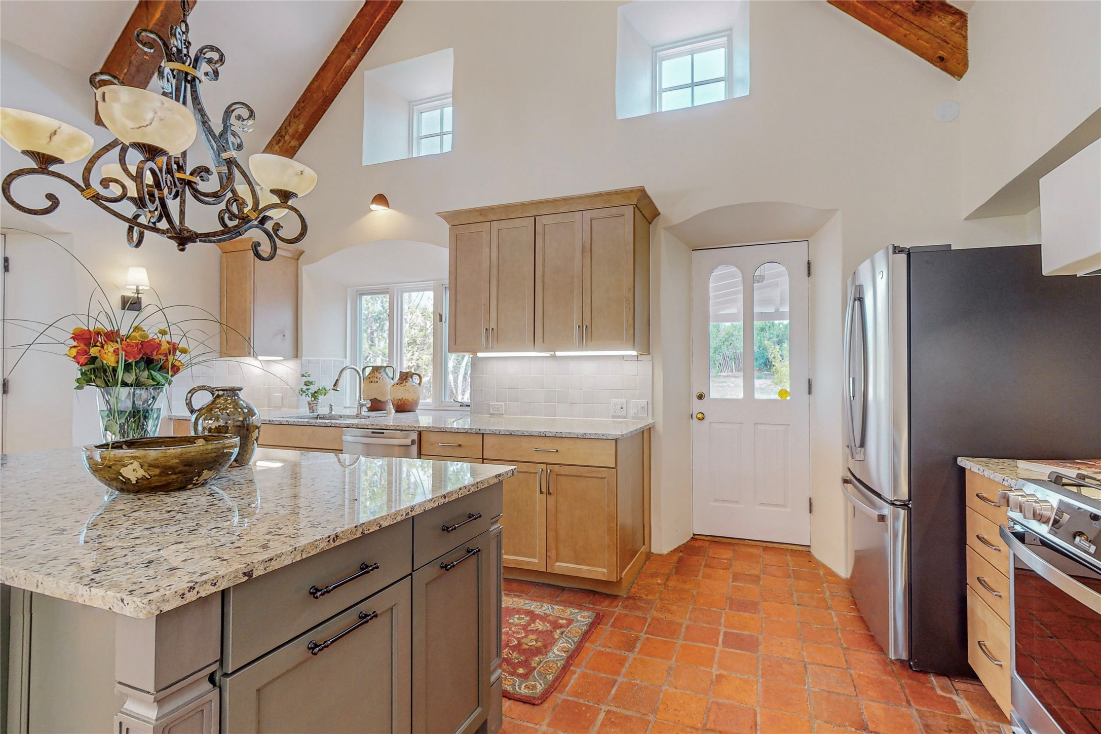 3172 Vista Sandia