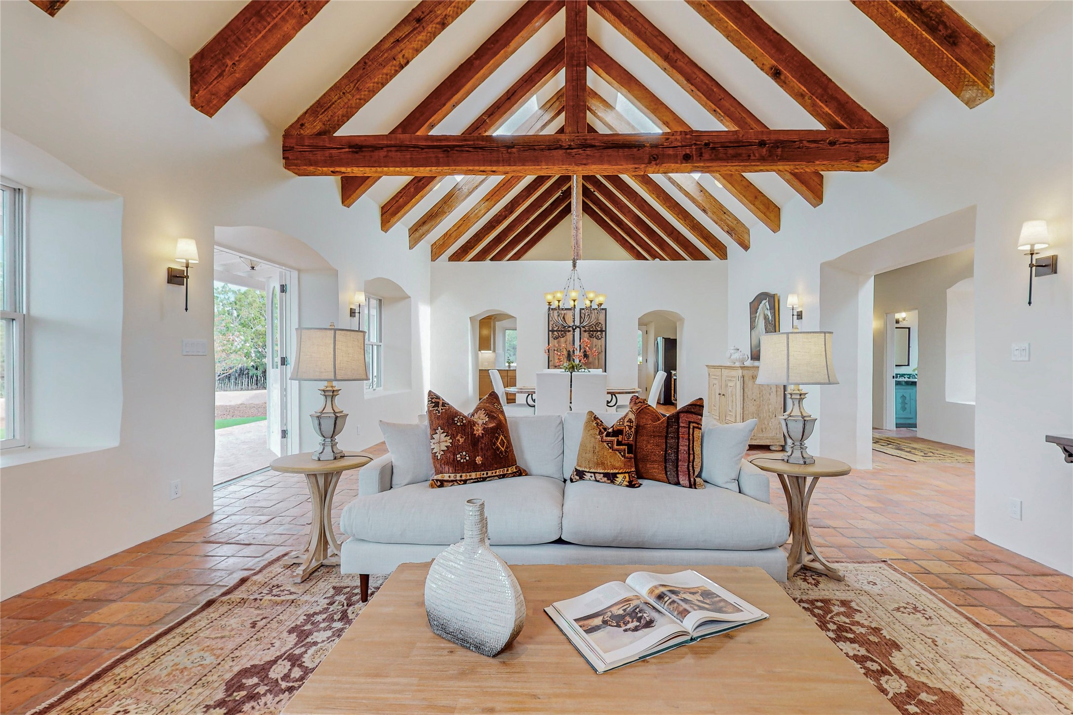 3172 Vista Sandia