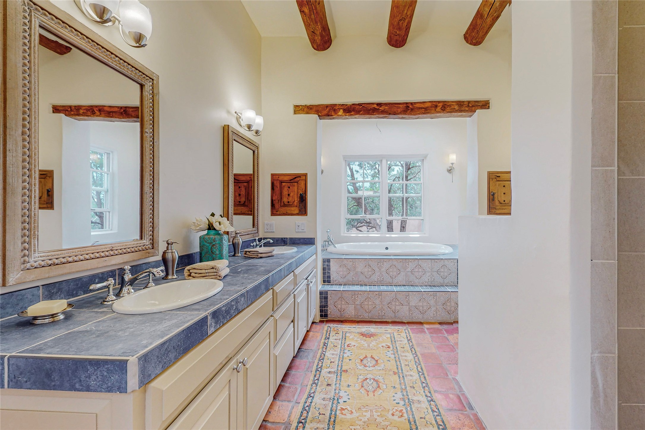 3172 Vista Sandia