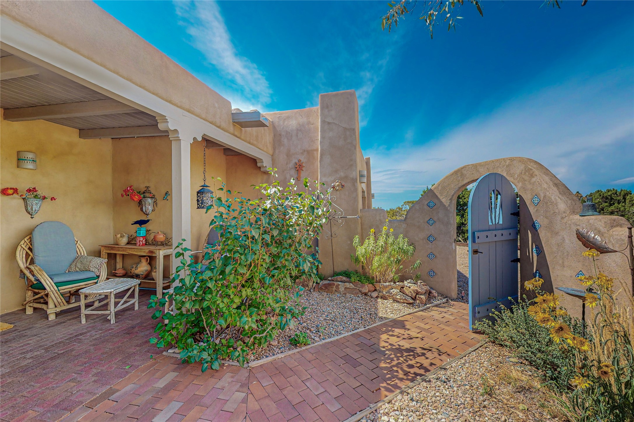 6 Demora Road
