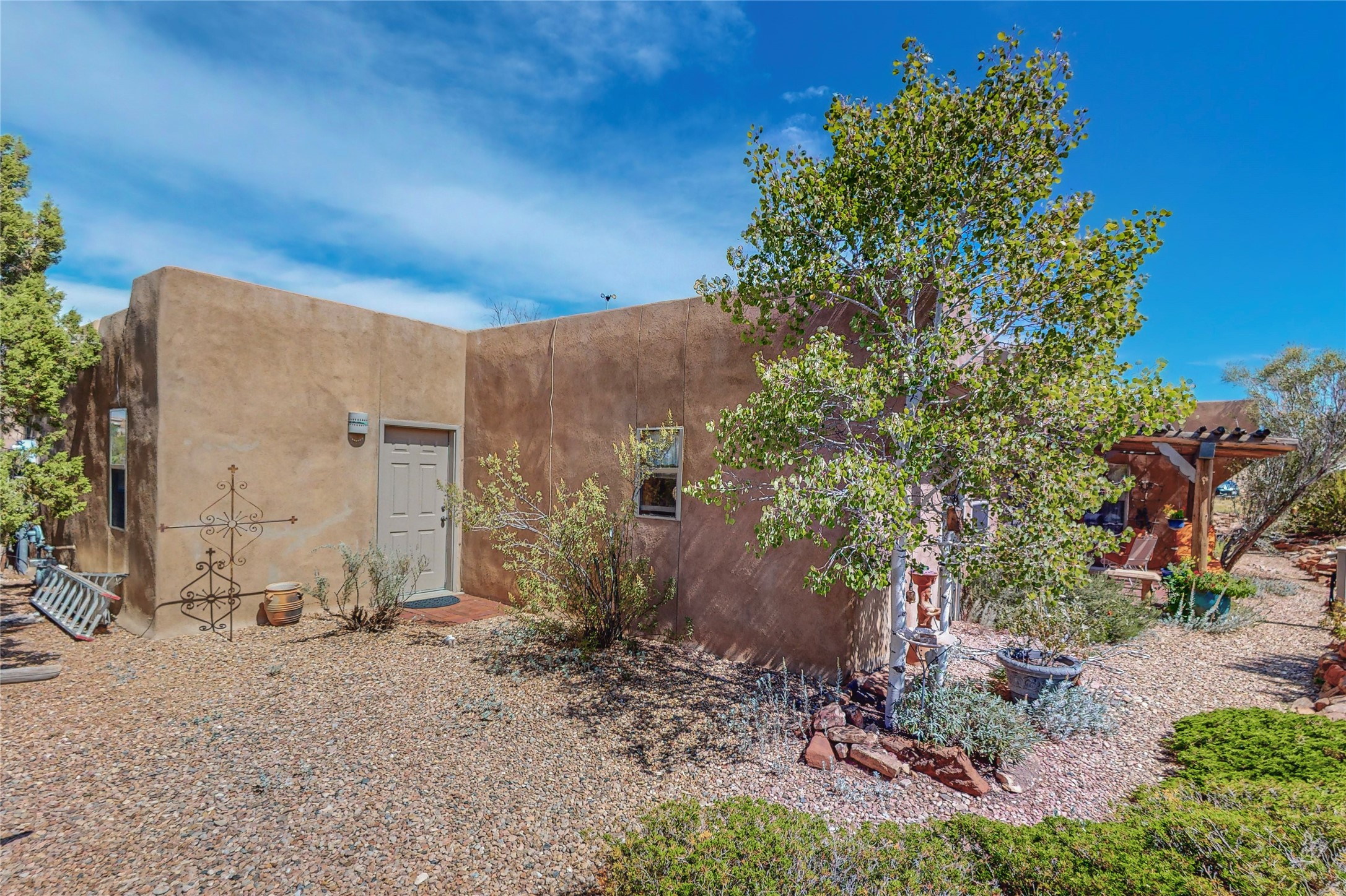 6 Demora Road