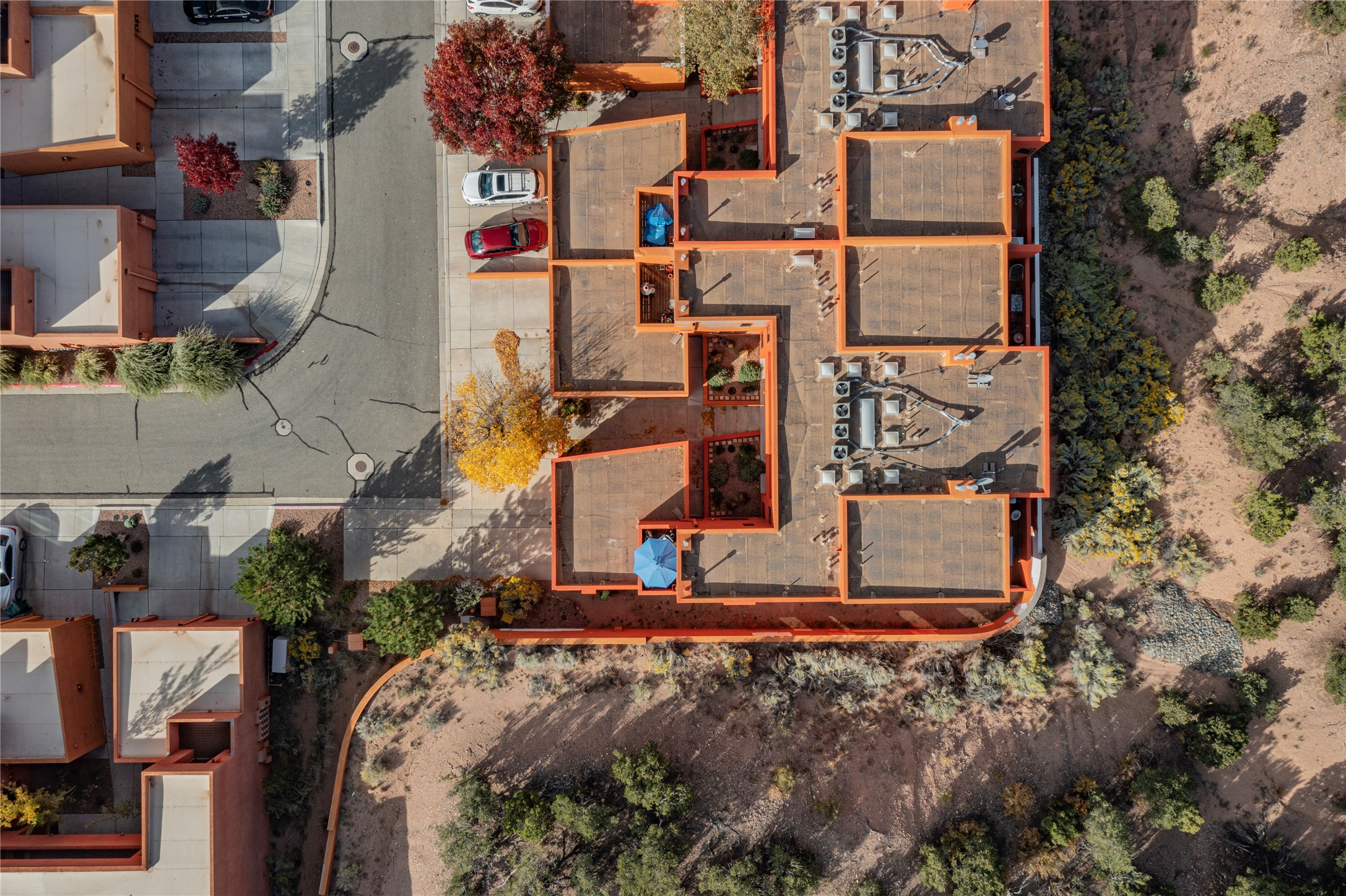 604 Avenida Villa Hermosa 201
