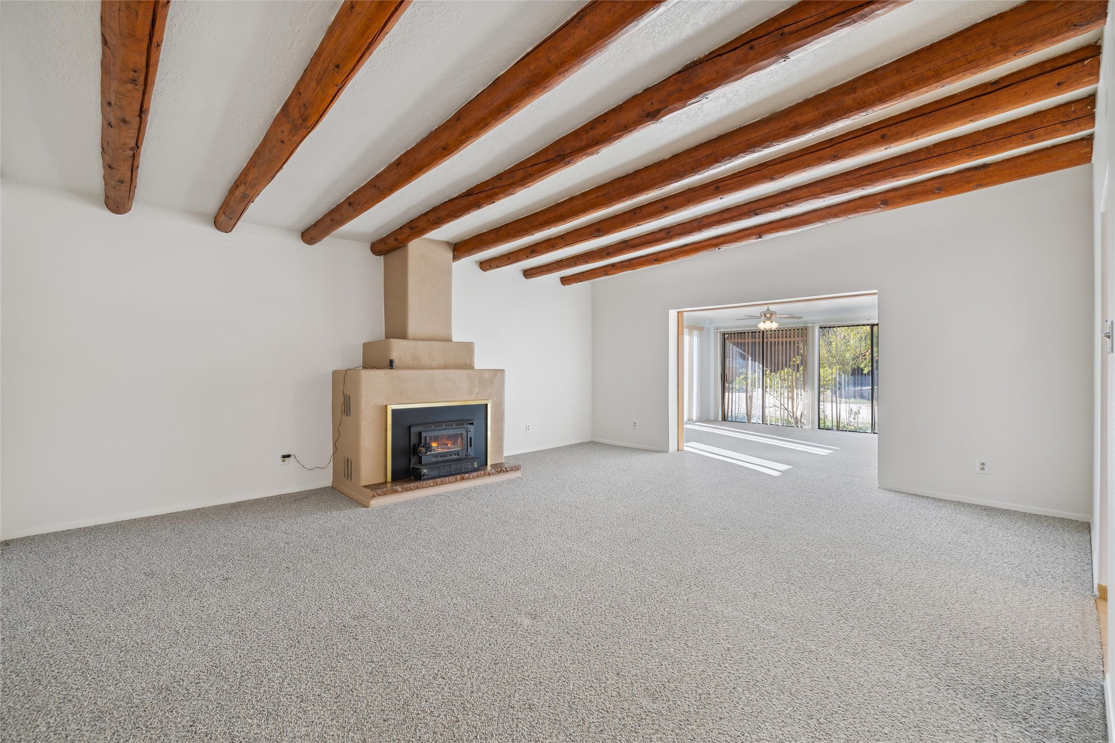 2 La Placita