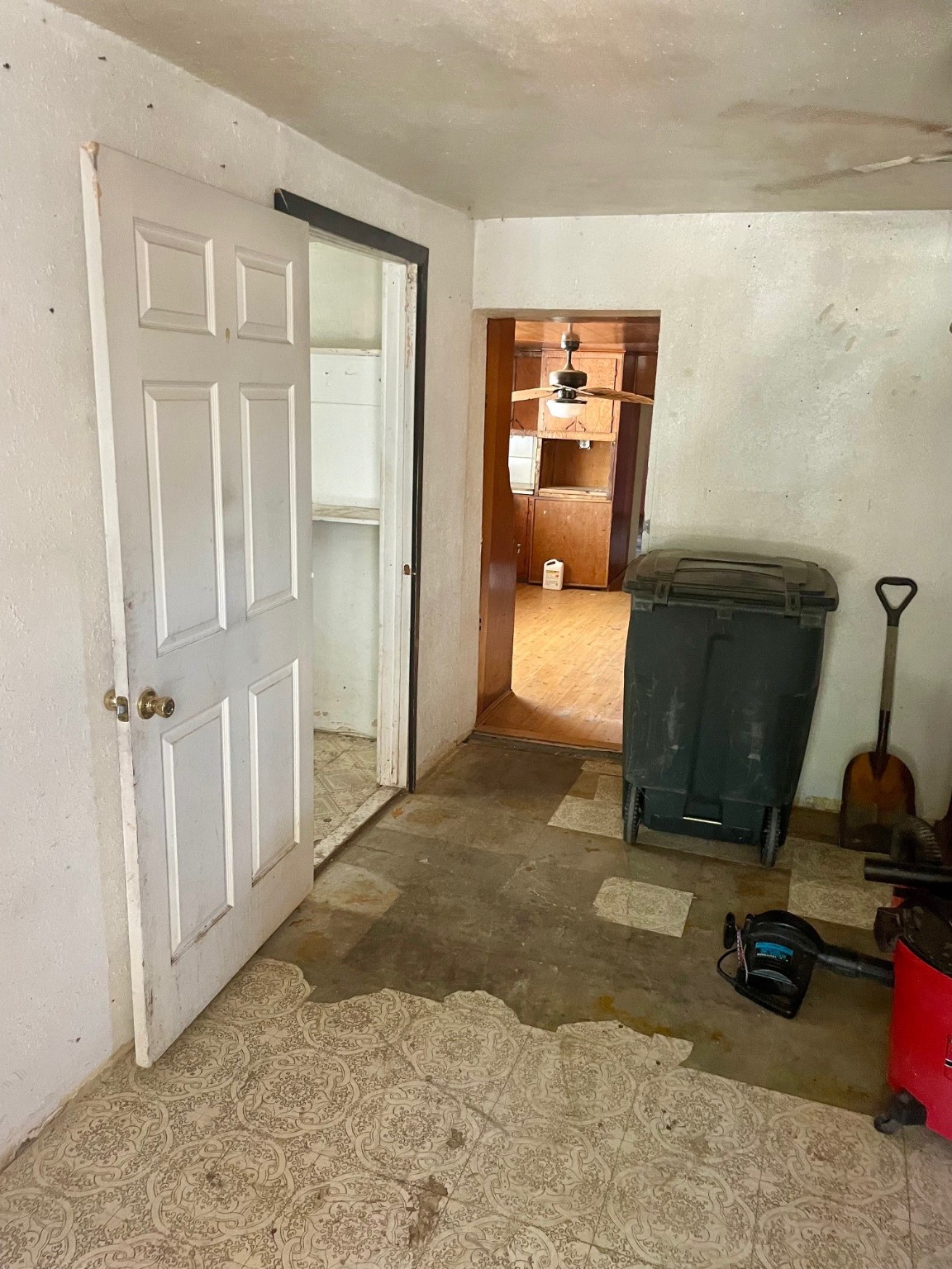 6 Private Drive 1613