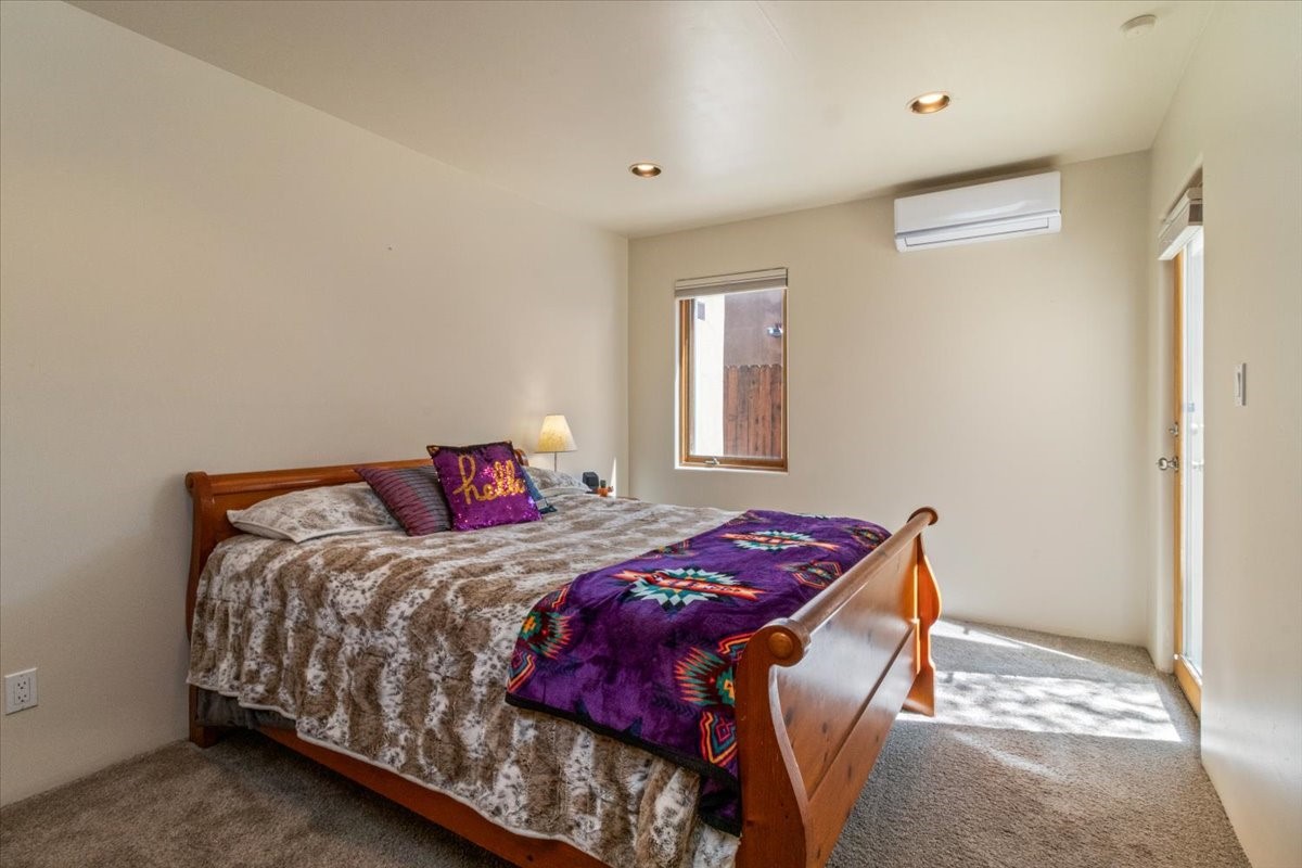 3221 Casa Rinconada