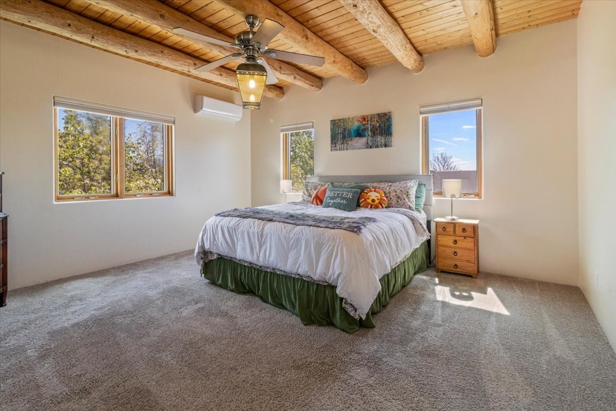 3221 Casa Rinconada