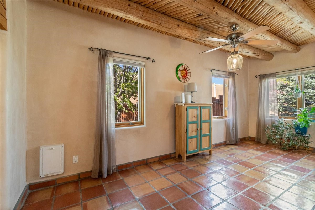 3221 Casa Rinconada